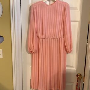 VINTAGE Size 11-12 Dina Bennett Inc pleated pink dress